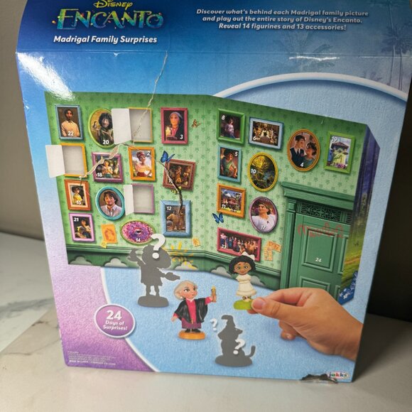 Disney Encanto Madrigal Family Surprises Holiday Advent Calendar Toy NWT - Picture 5 of 6